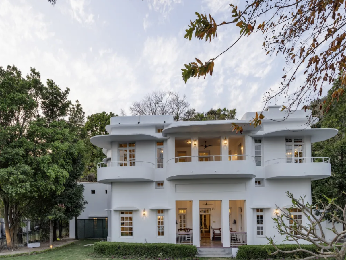 The Ultimate Guide to a Royal Stay: What to Expect at Kinwani House, Rishikesh