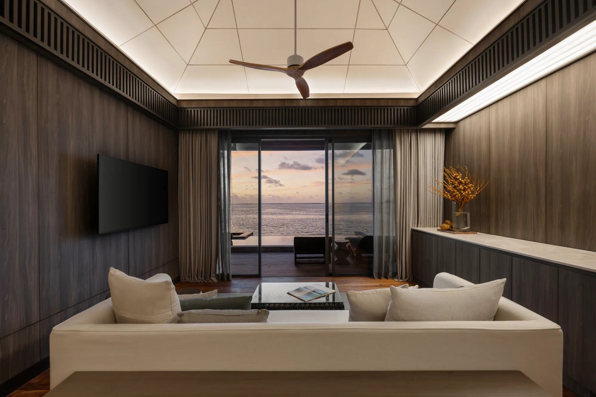 Sunrise Aqua Pool Villa