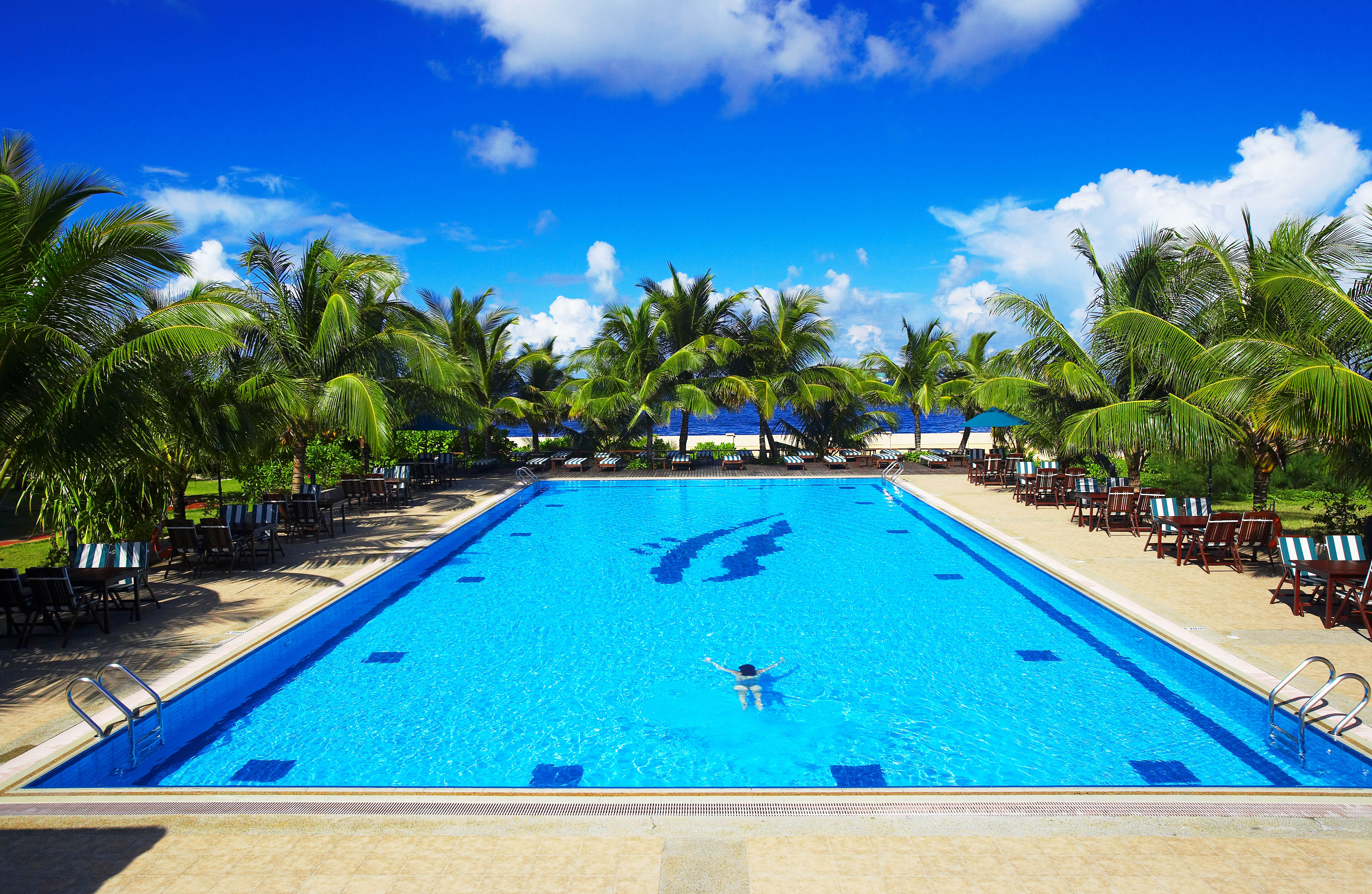 swimming pool 20_282_29