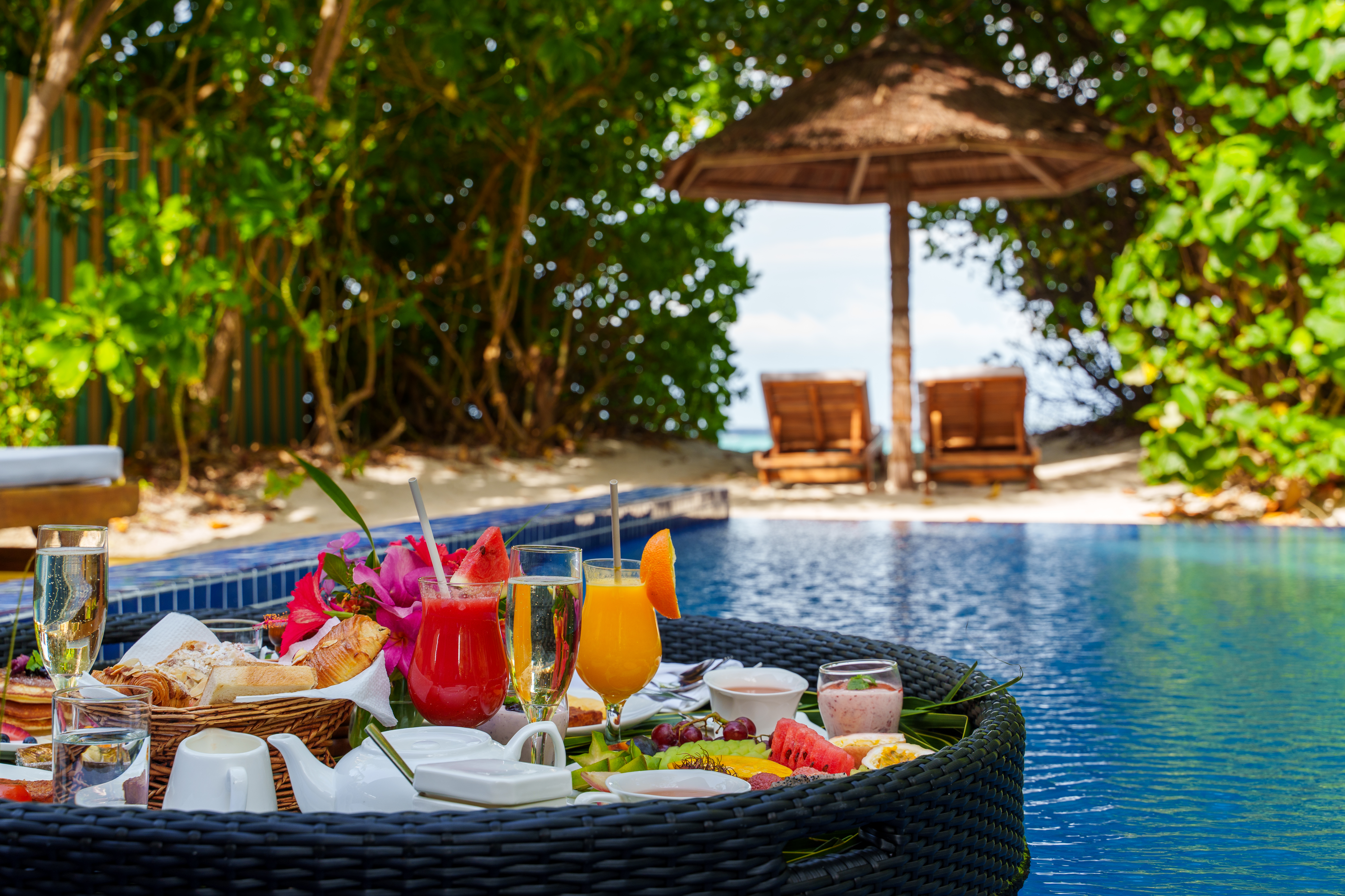 Deluxe Beach Pool Villas