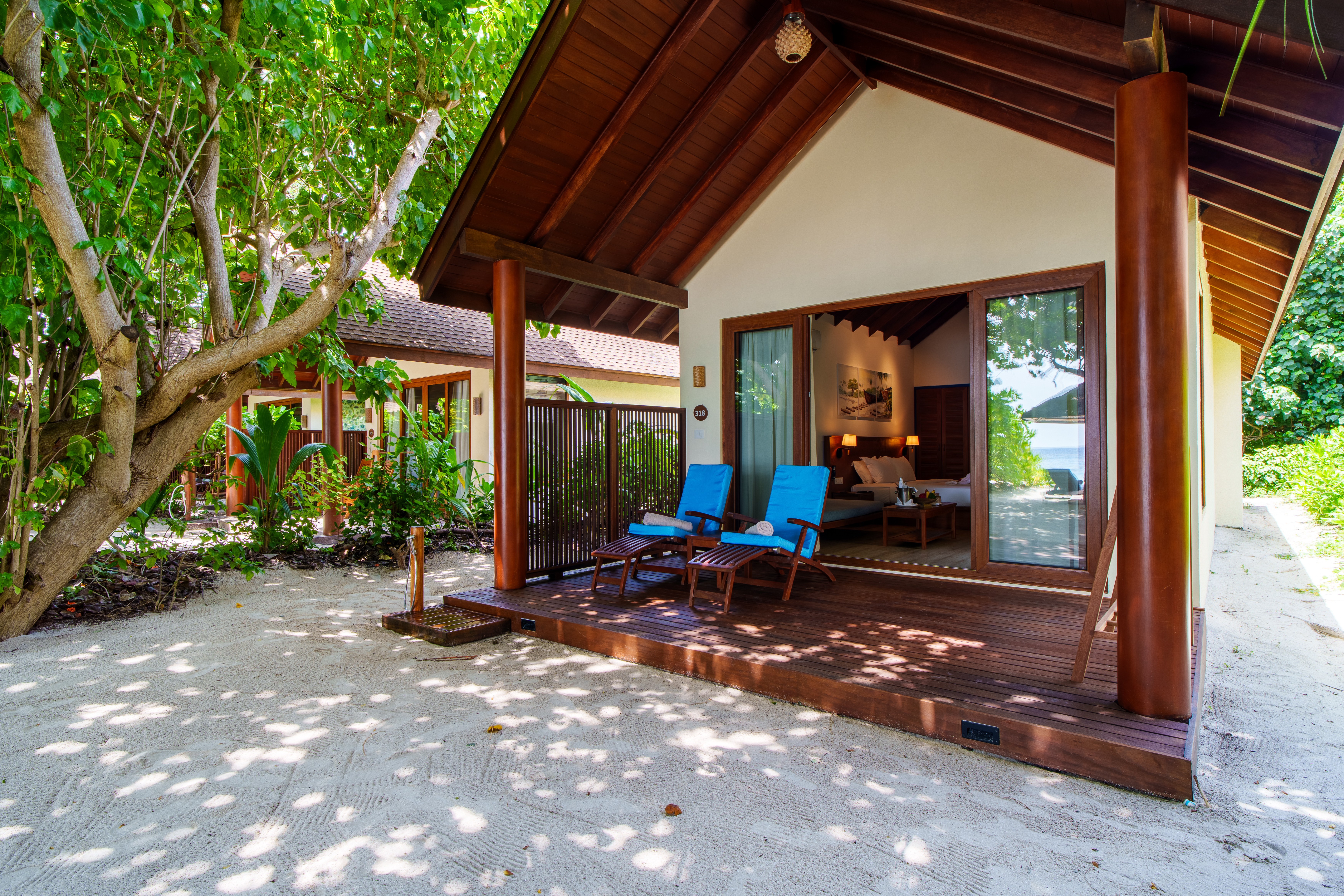 reethi faru resort gallery image 156